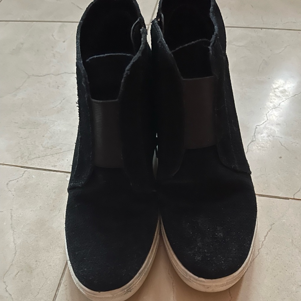 Steve Madden wedge sneakers, size 9.5